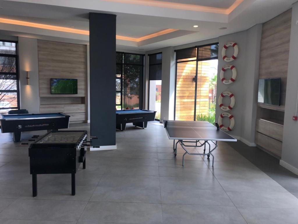 The Blyde Crystal Lagoon Riverwalk Estate Претория Екстериор снимка